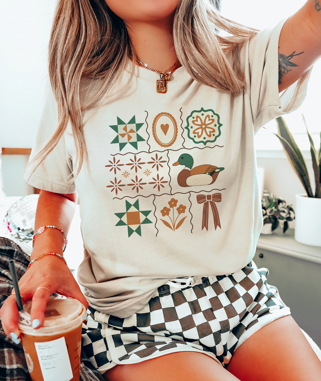 Grandma Core Folkart Mallard - Cream - Sweatshirts & T-Shirts