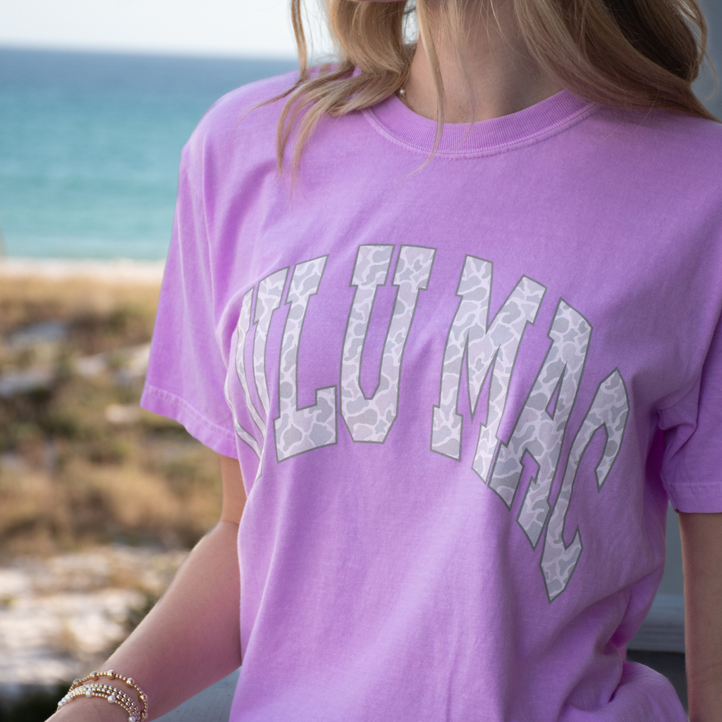 LM-cm-1000 Camo Adult Neon Violet Comfort Colors Tee
