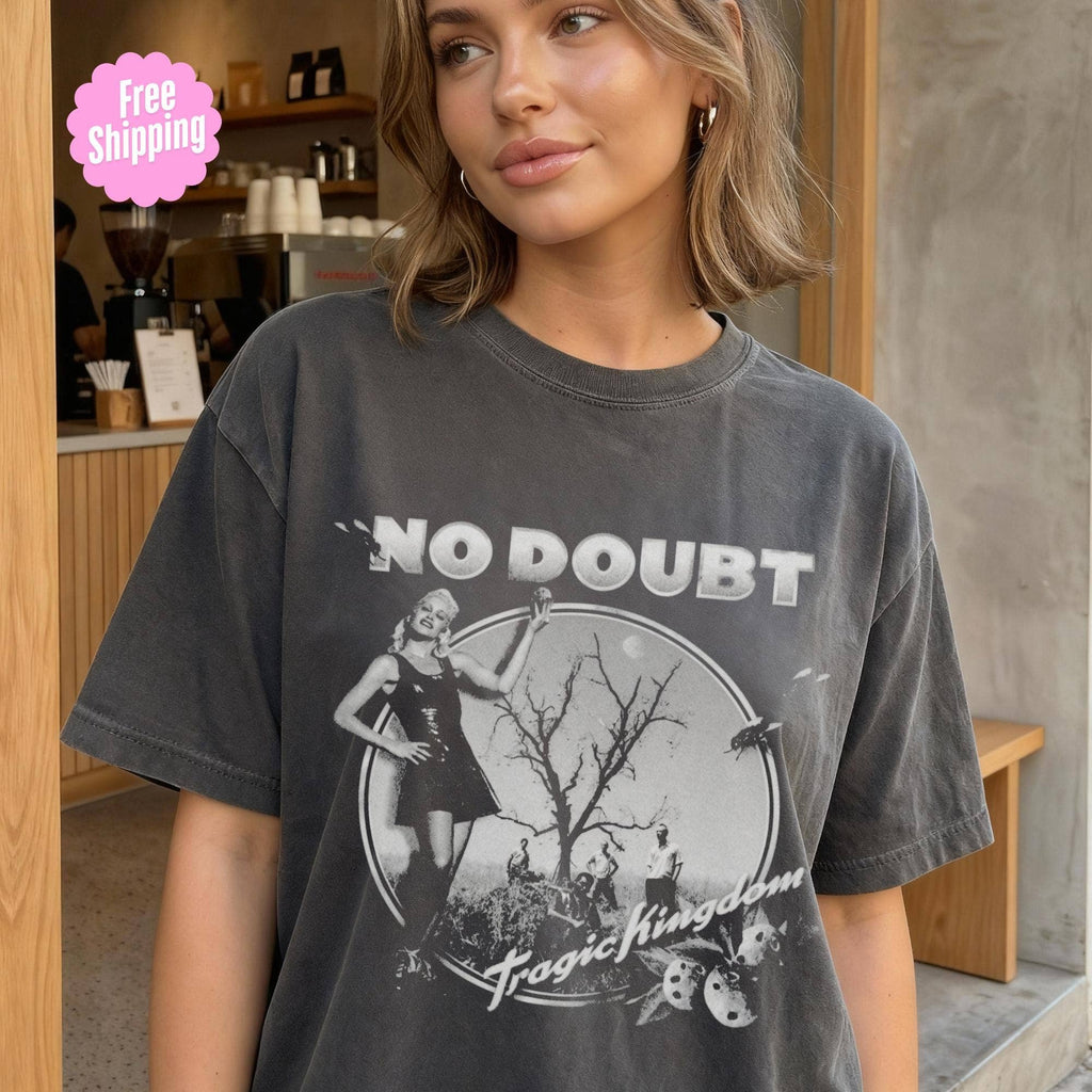 Vintage Tragic Kingdom Rock Band Tee Shirt