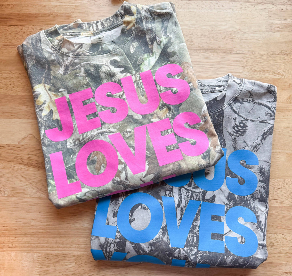 Jesus Loves You Camo Tee - Summer Western Apparel