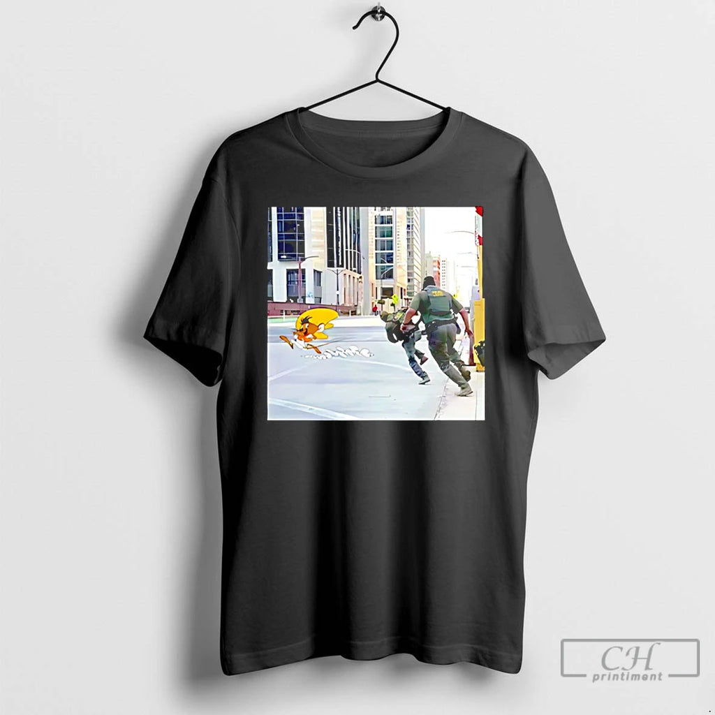 Classic Cyclist Taunting Ice Agents Tom And Jerry Cartoon T Shirts Hoodie Longsleeve