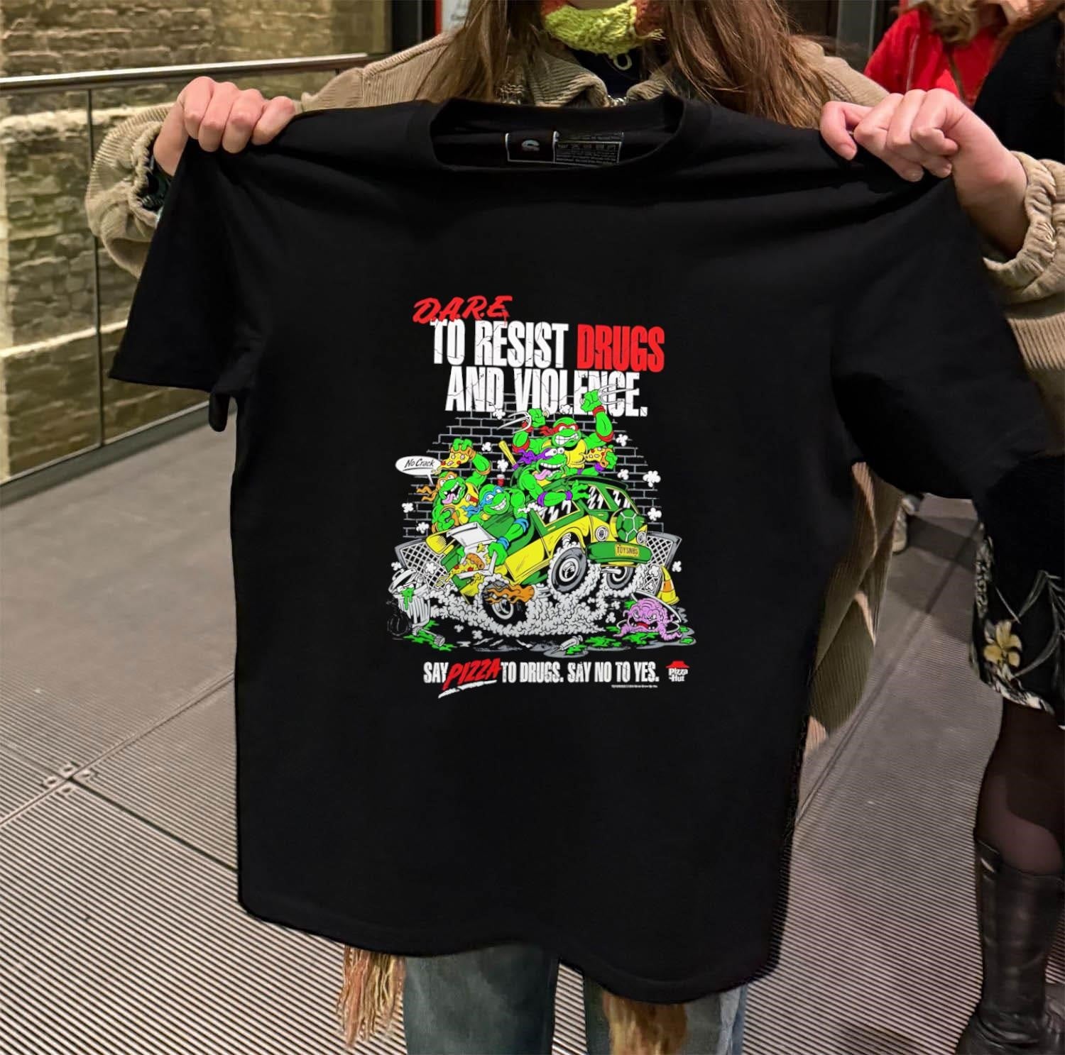 D.A.R.E. To Resist Drugs And Violence TMNT Ninja Turtles Pizza Hut shirt