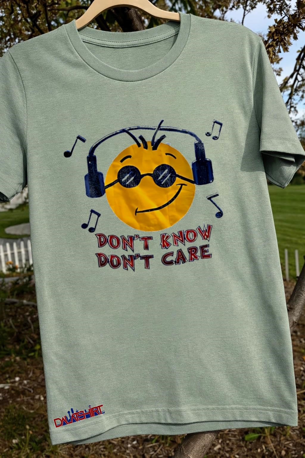Don’t Know Don’t Care Smiley Face Music Headphones shirt