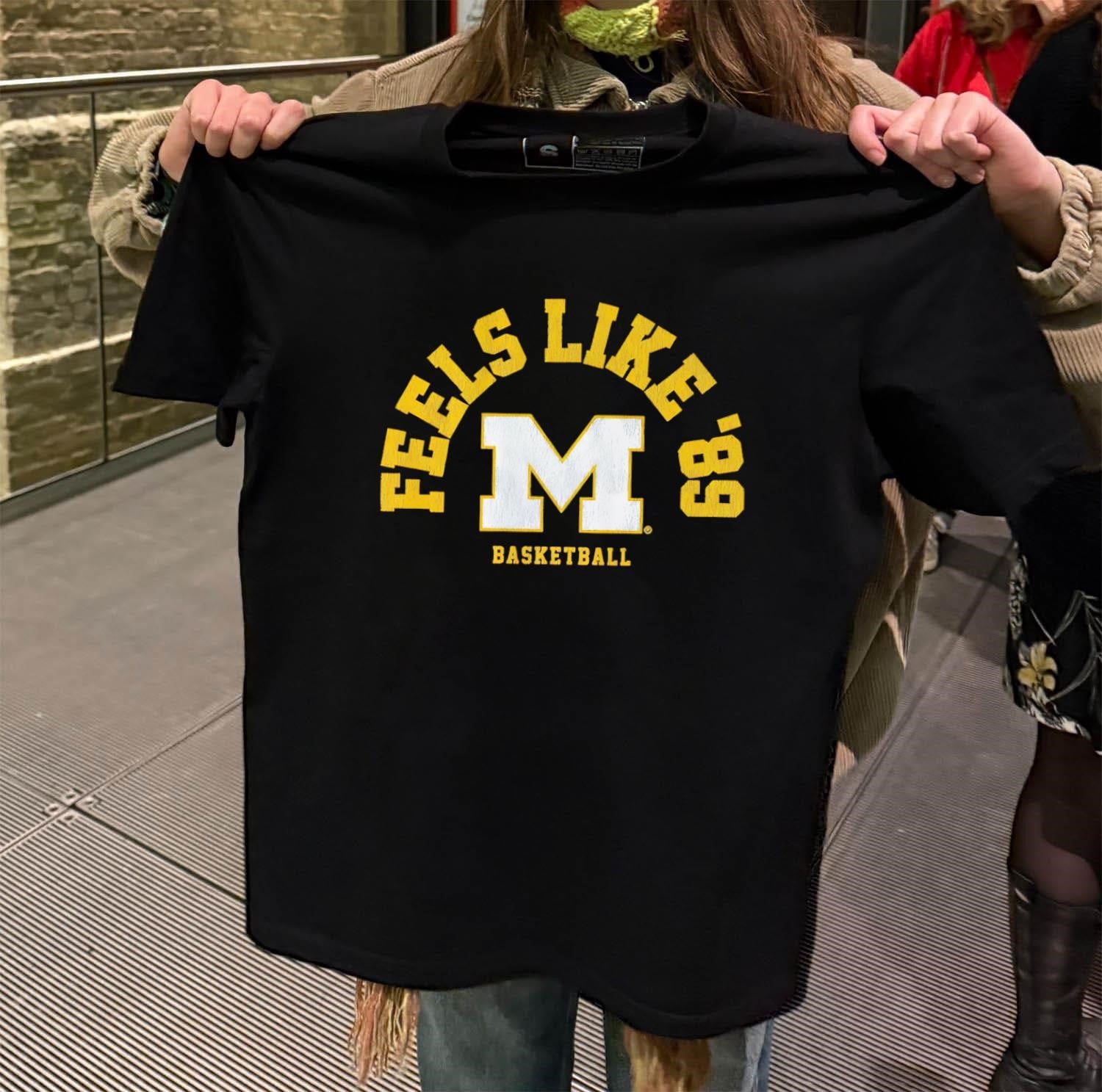 Feels Like ’89 Michigan Basketball Vintage Block M shirt