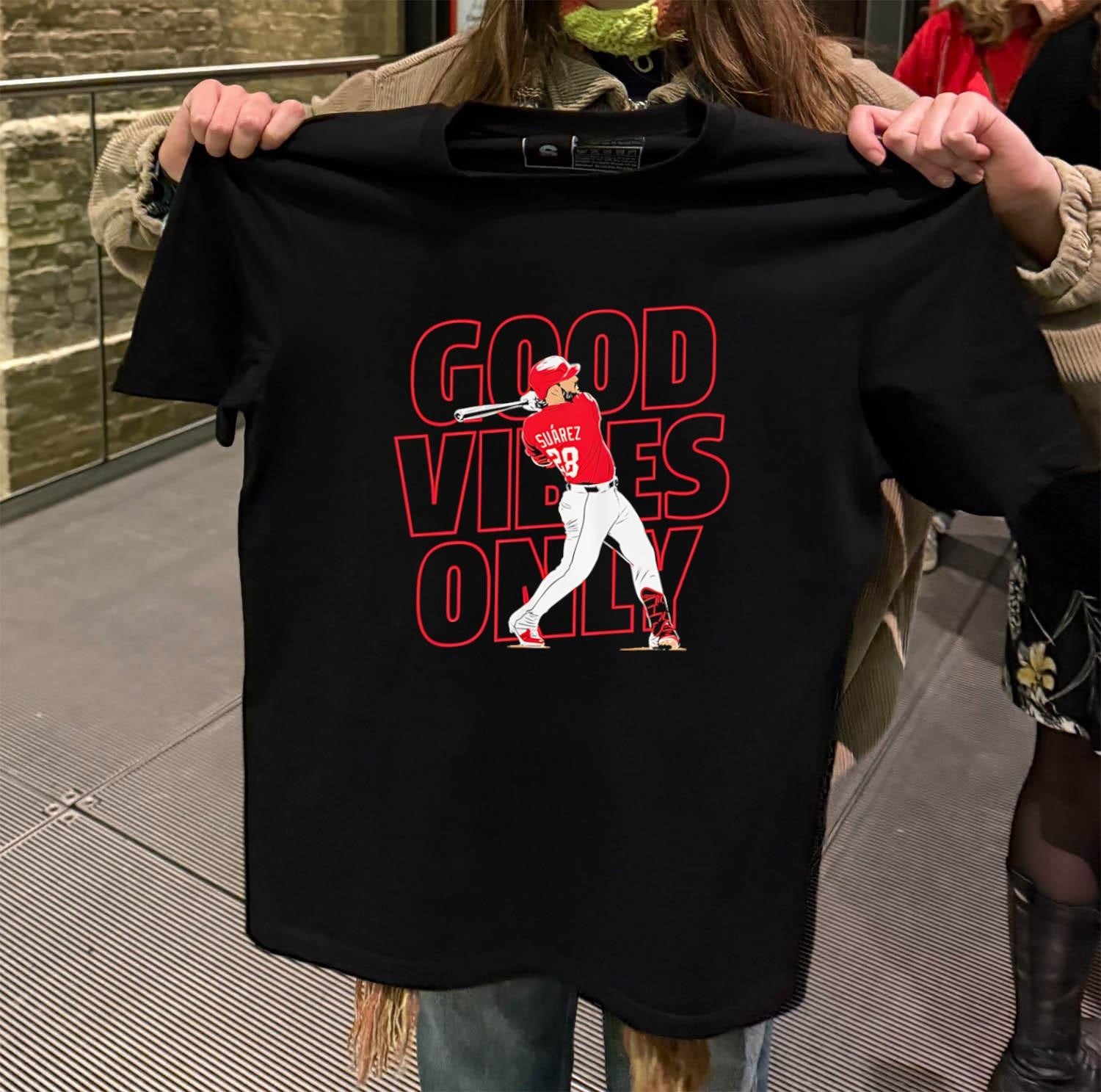 Good Vibes Only Eugenio Suárez 28 Baseball Swing Graphic shirt