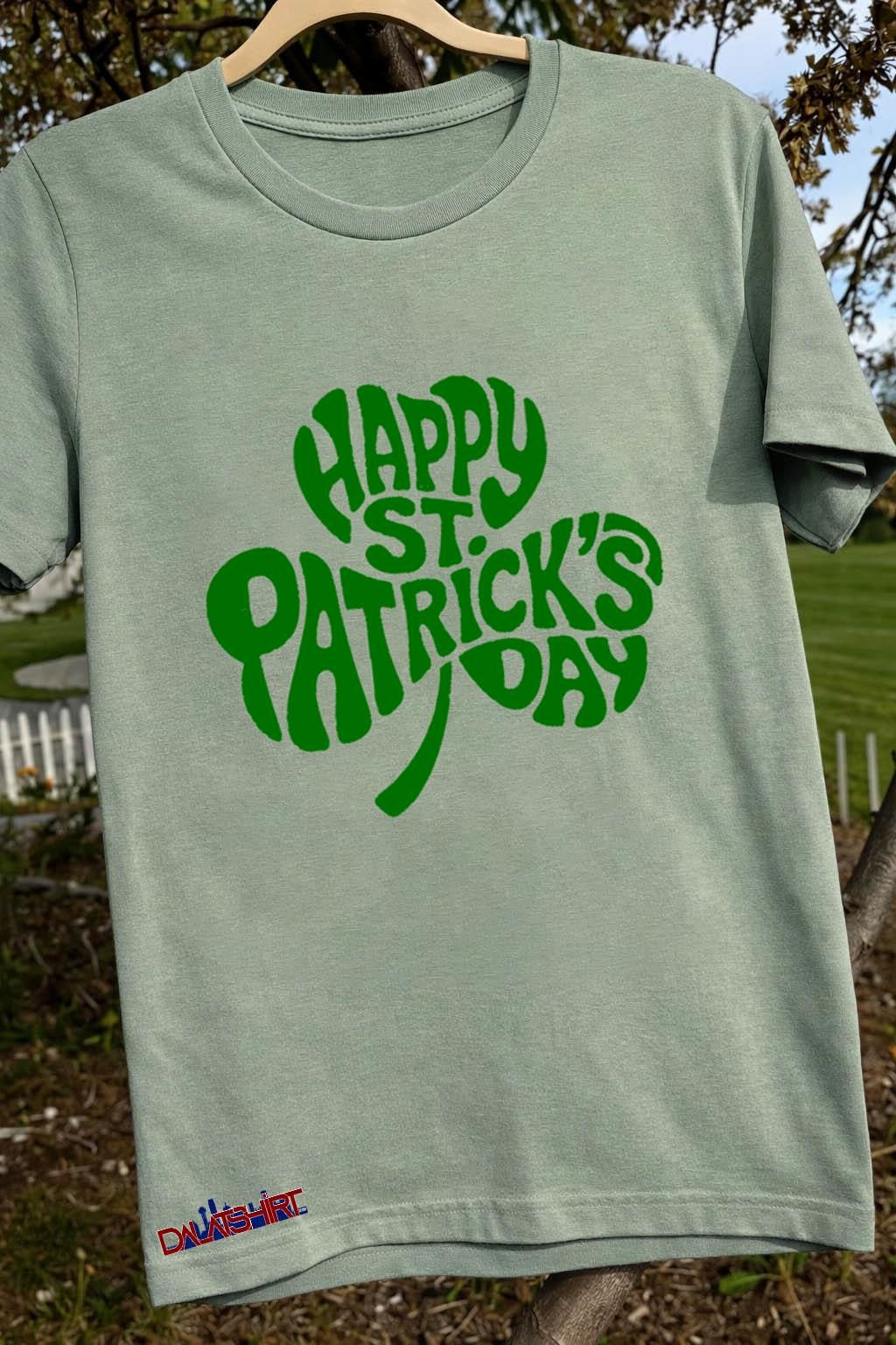 Happy St. Patrick’s Day Green Clover Shamrock Text shirt