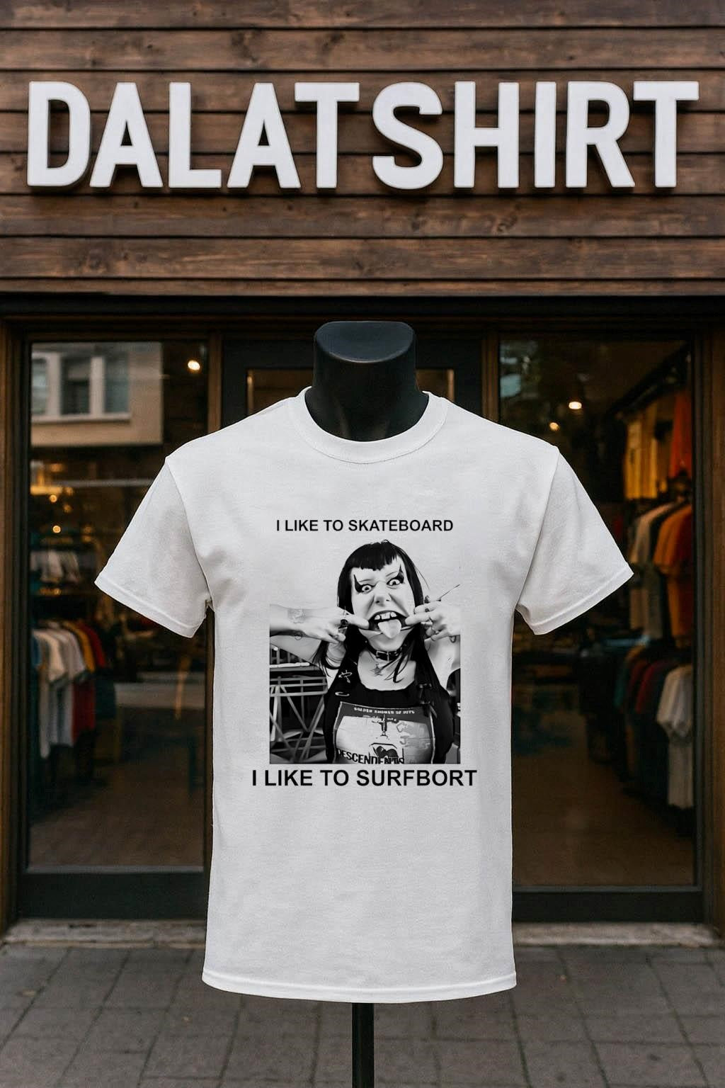 I Like To Skateboard I Like To Surfbort Woman Graphic shirt
