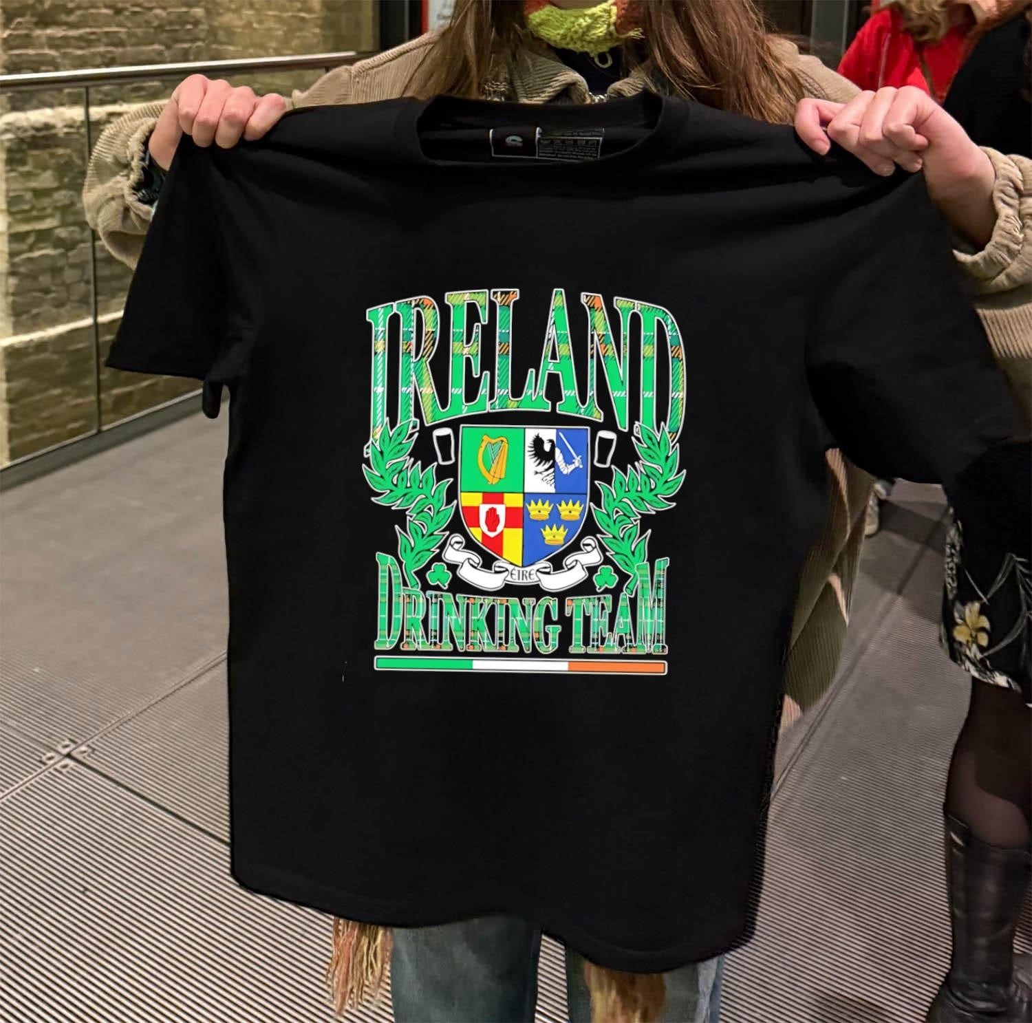 Ireland Drinking Team crest with beer glasses and shamrocks shirt