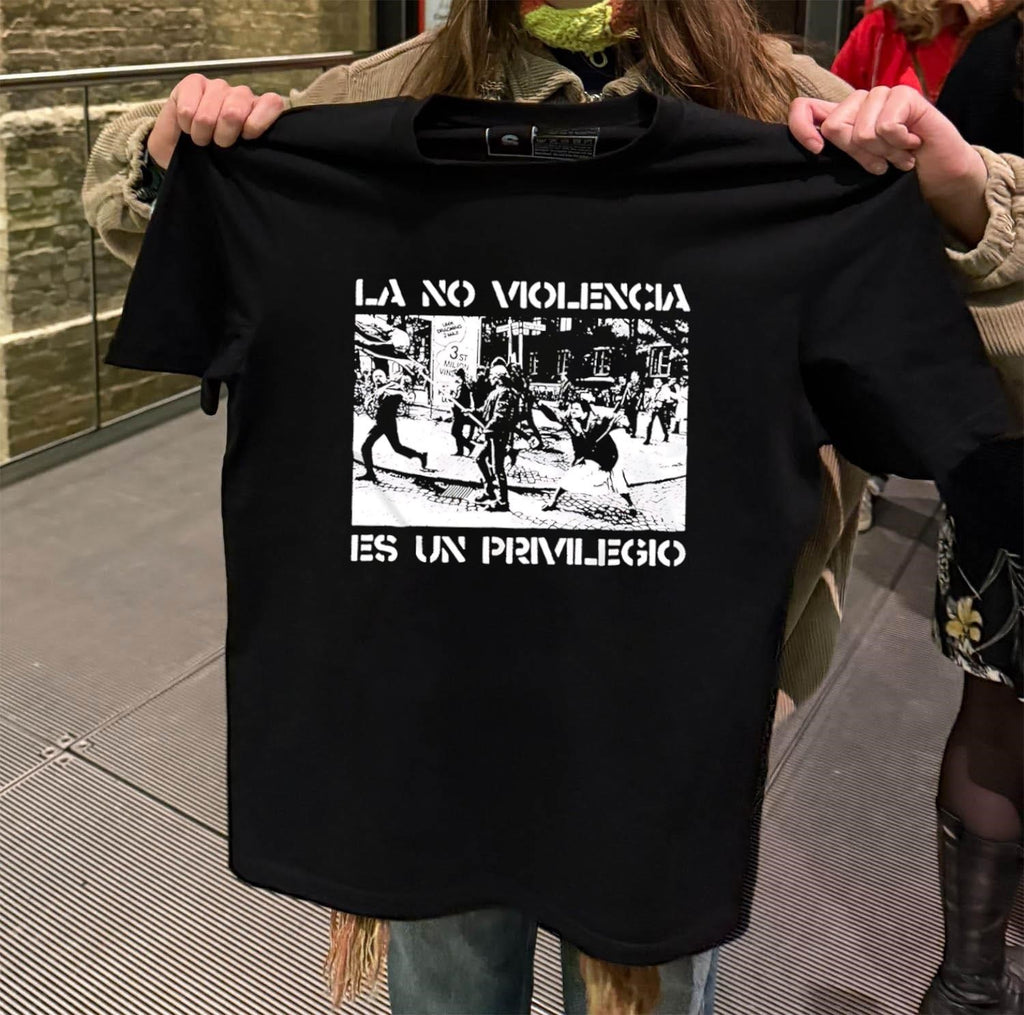 La No Violencia Es Un Privilegio Protest Scene Stencil Art shirt