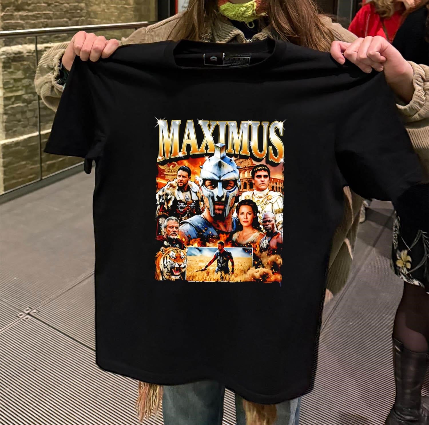Maximus Gladiator Russell Crowe Joaquin Phoenix Colosseum Tiger Ancient Rome shirt