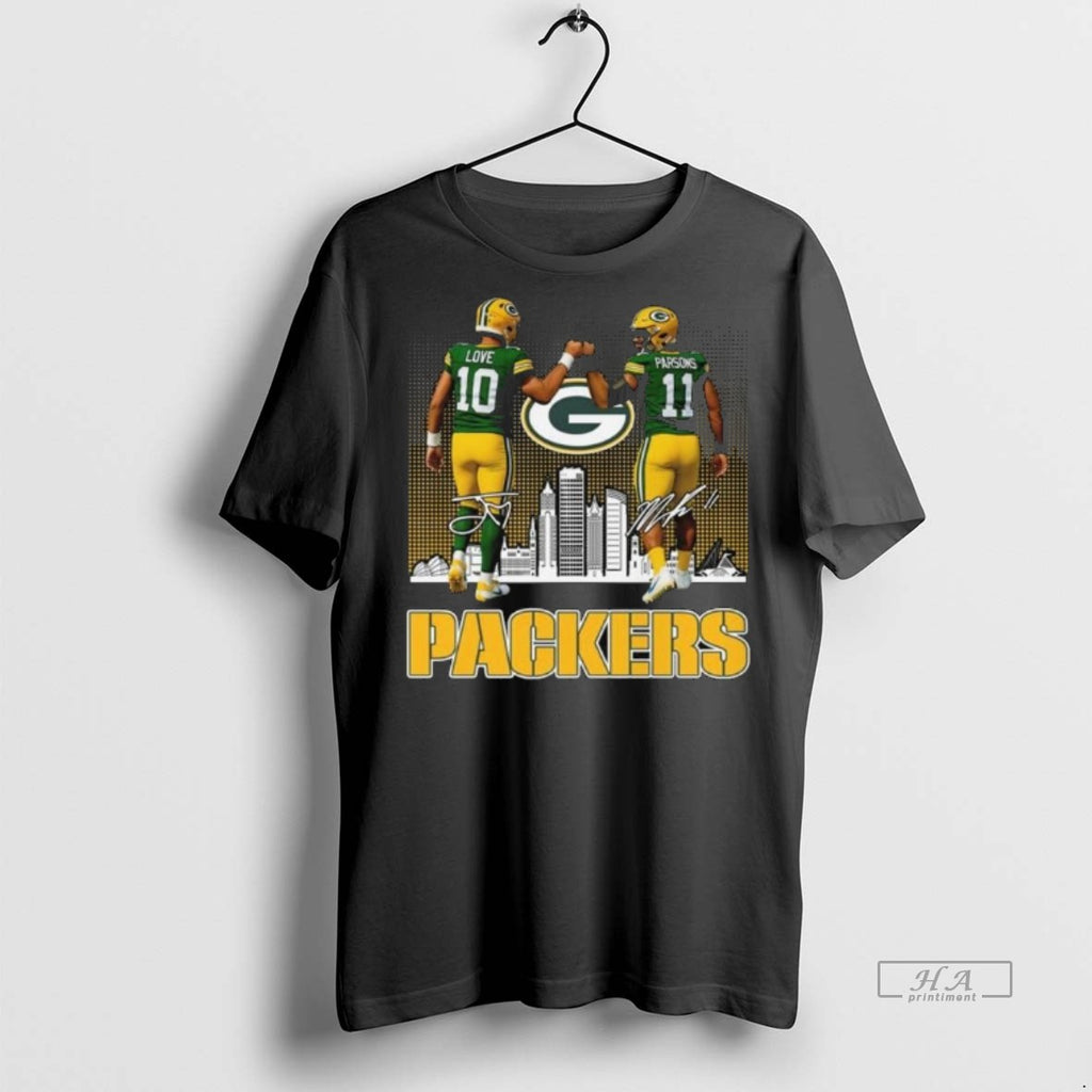 Official Trendy Green Bay Packers Love And Parsons Skyline Signatures Long Sleve Tee Sweater