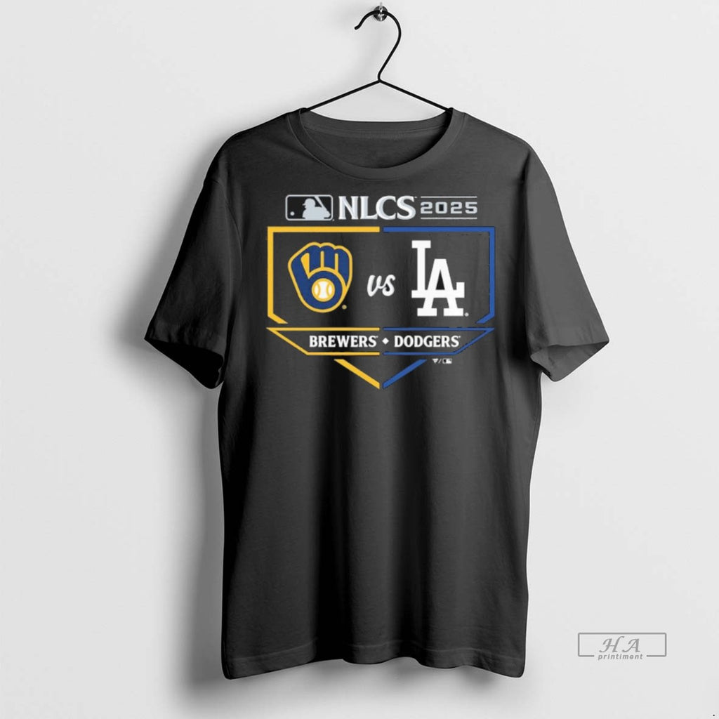 Official Trendy Milwaukee Brewers Vs Tee Sweater