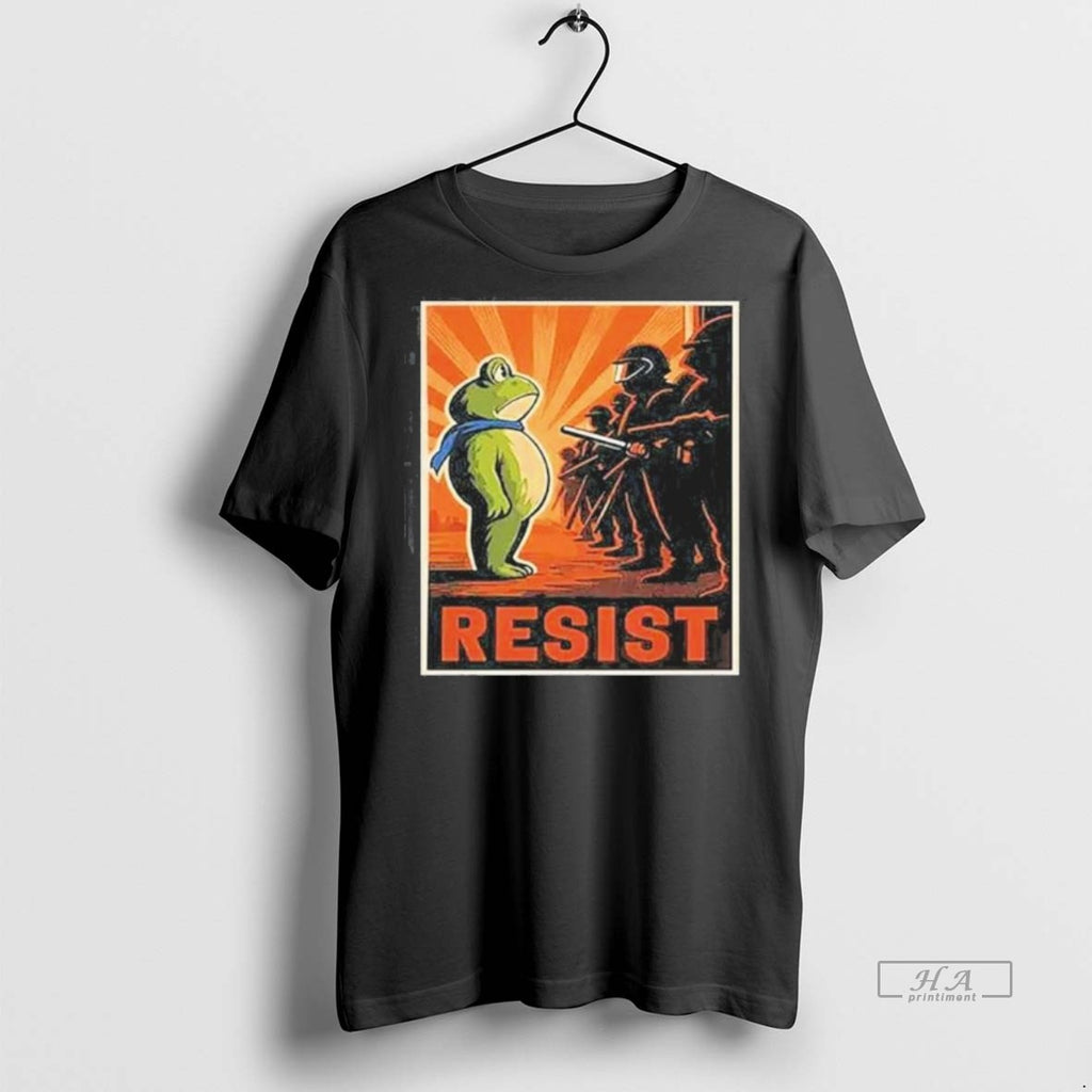 Official Trendy Portland Frog Protest Resist Retro Sunset Tee Sweater