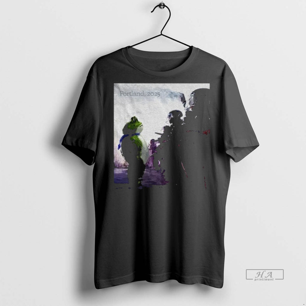 Official Trendy Resist Portland Frog I Stand With Frog Poland 2025 Art Tee Sweater