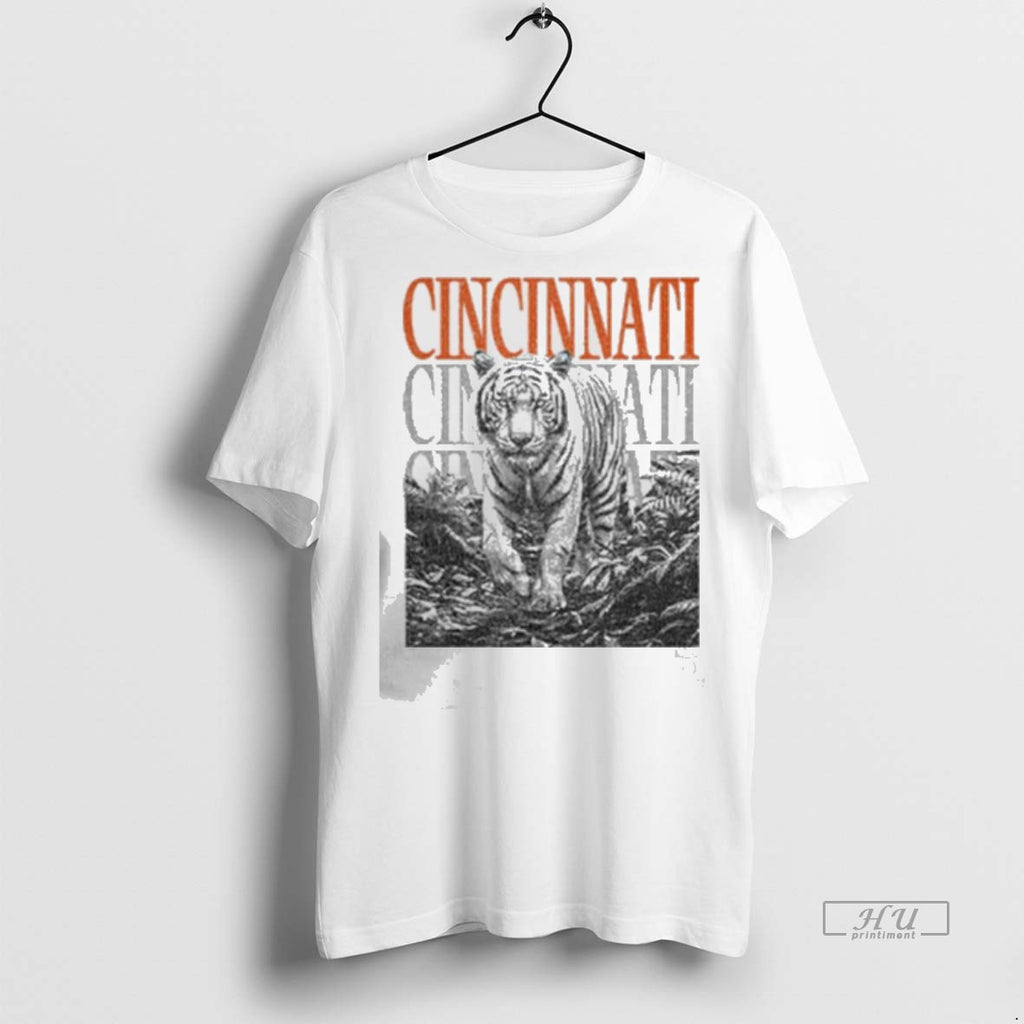 Officials Cincinanti White Tiger Tee Shirt Sweater