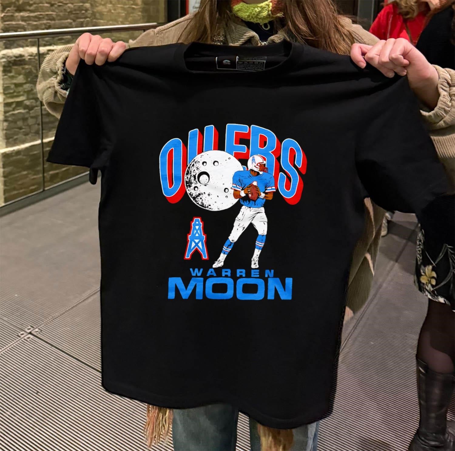 Oilers Warren Moon Moon Oil Derrick Football Player Graphic shirt