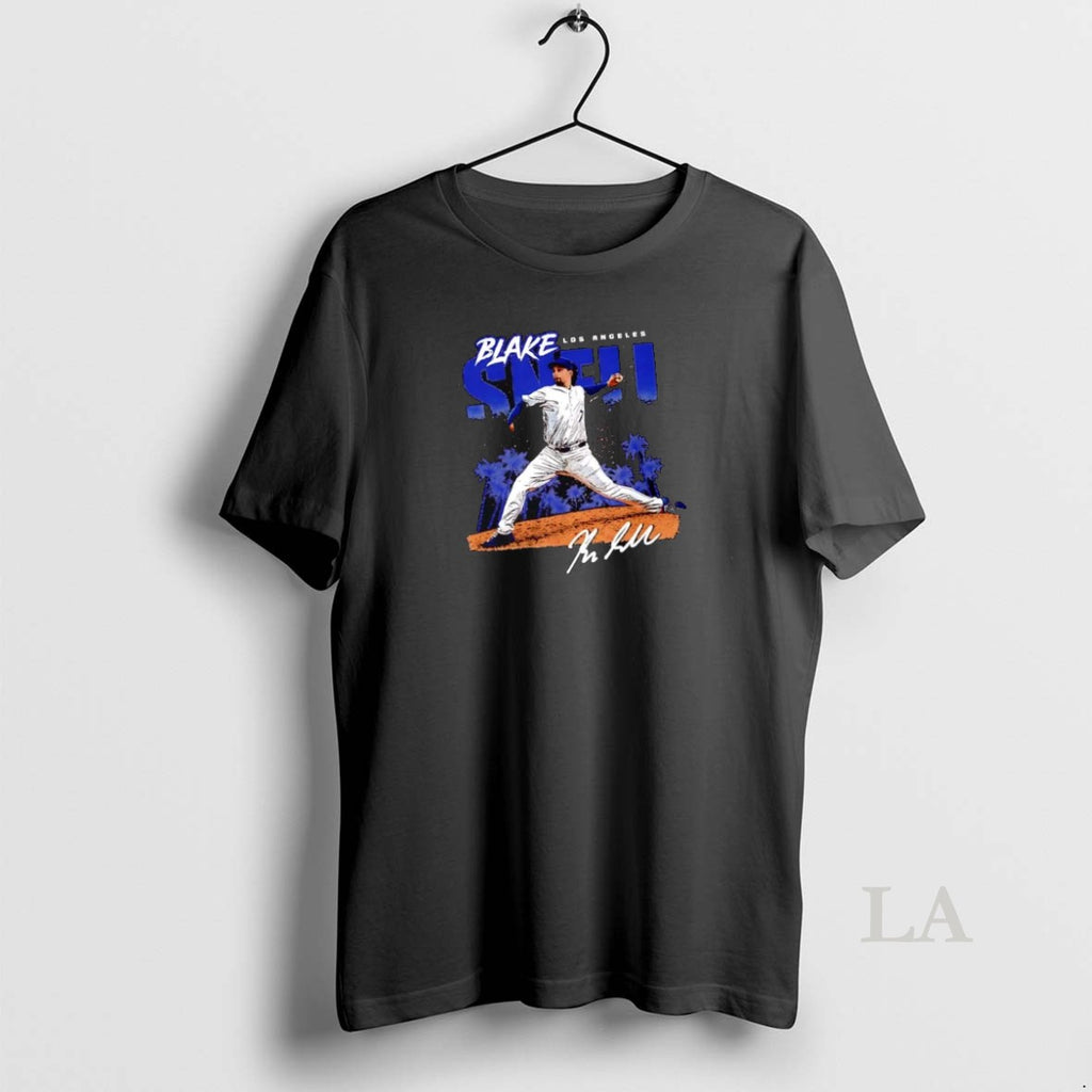 Original Blake Snell Pitching Signature Los Angeles Dodgers