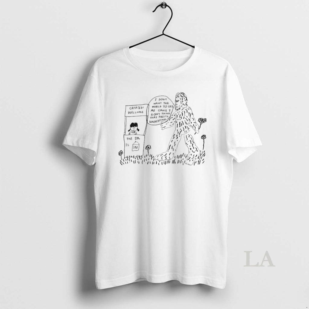 Original Peanuts Lucy Van Pelt Selling Crypiids Welcome Bigfoot