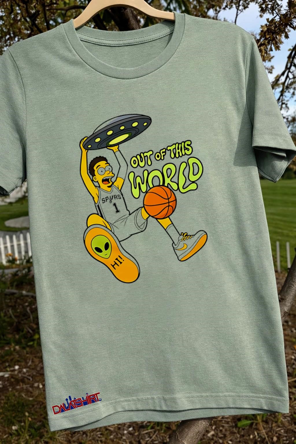 Out Of This World Spurs Basketball Alien UFO shirt