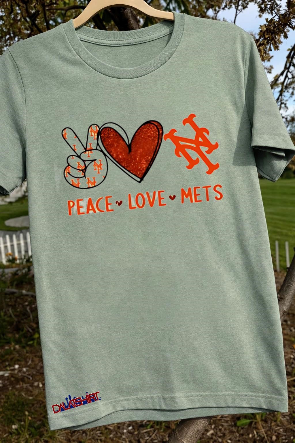 Peace Love Mets New York Baseball Hand Heart Graphics shirt