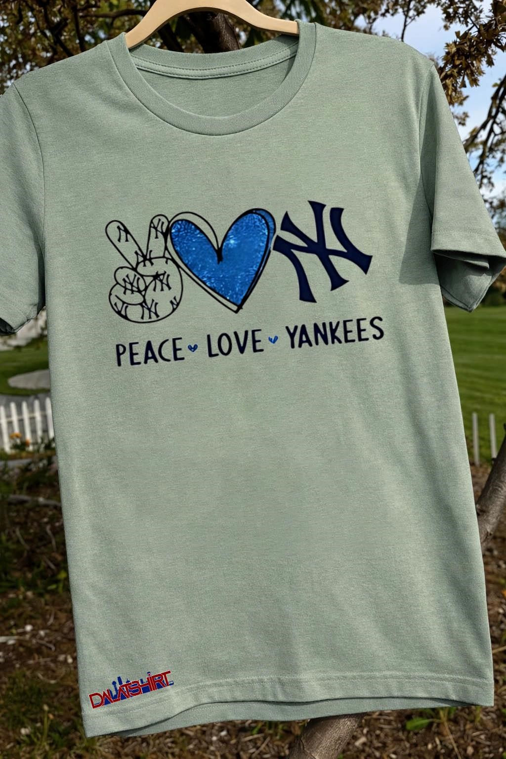 Peace Love Yankees New York Baseball Hand Heart Graphics shirt