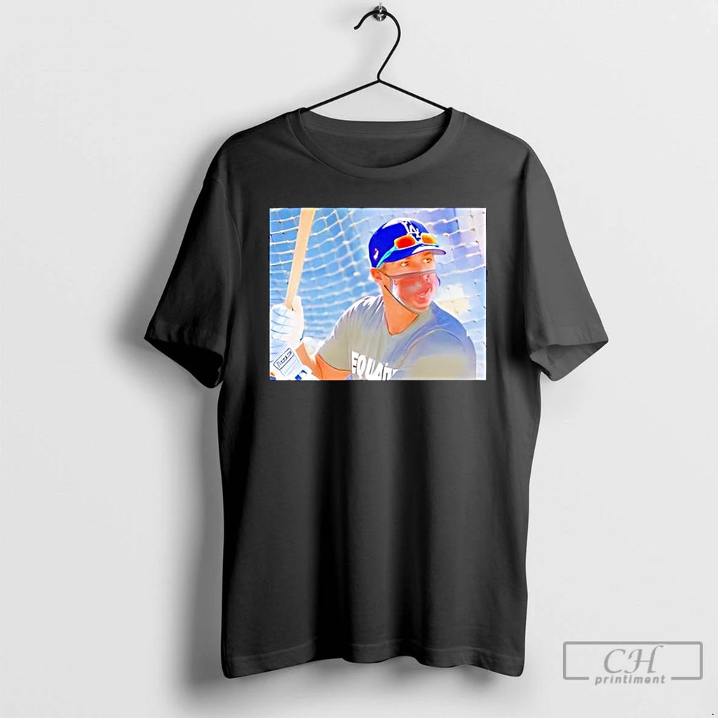 Premium Enrique Hernndez Los Angeles Dodgers Funny Face Mask T Shirts