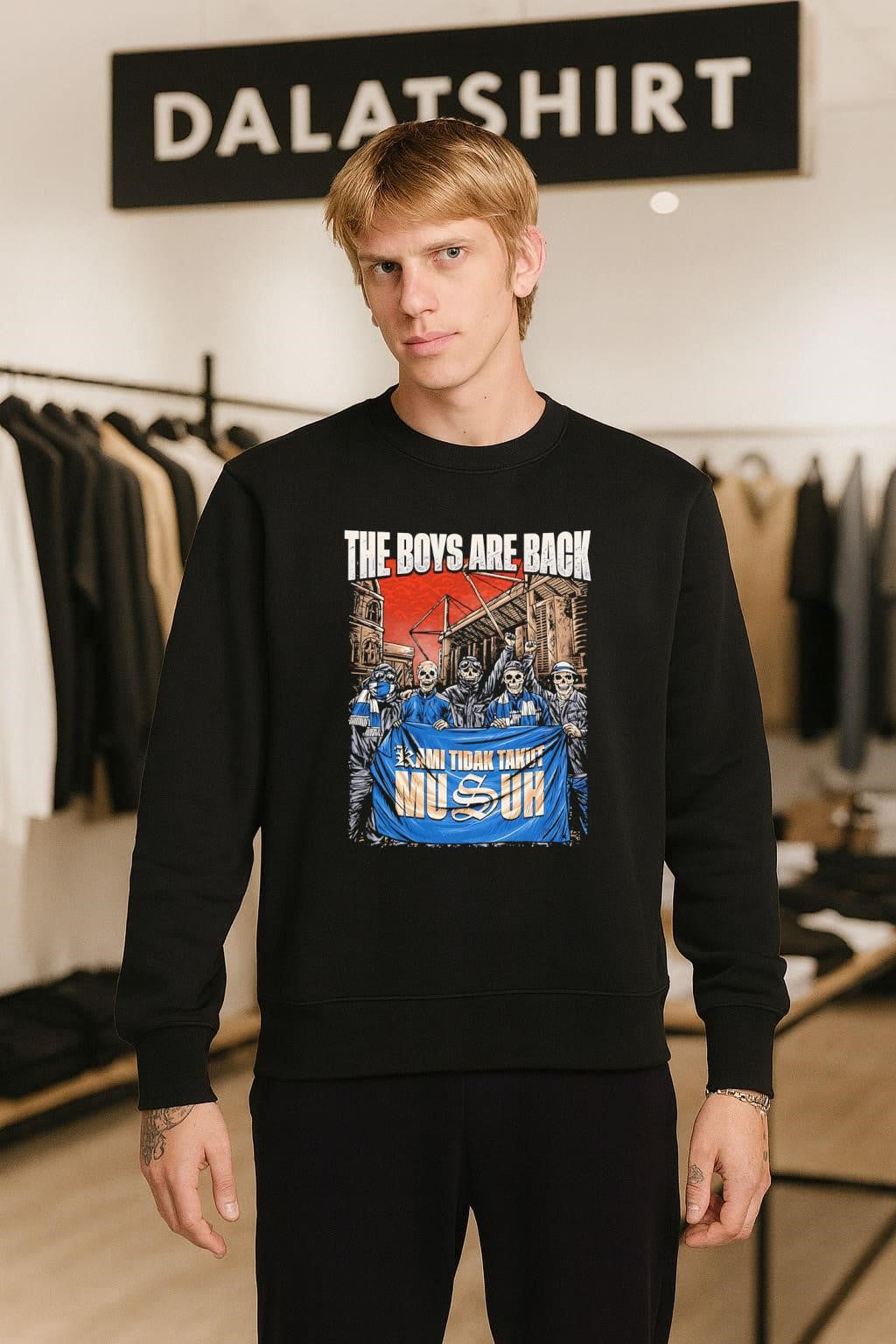 The Boys Are Back Skeleton Ultras Kami Tidak Takut Musuh shirt