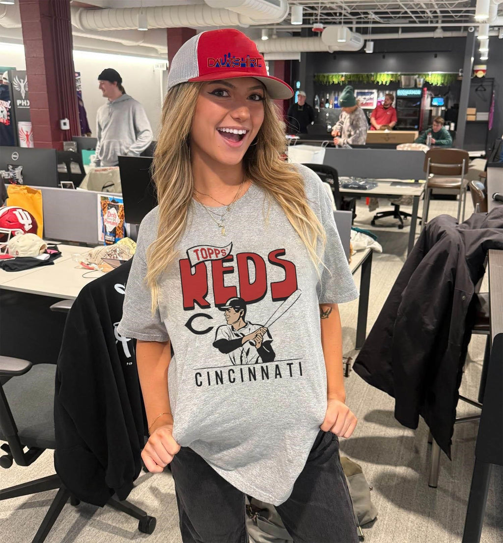 Topps Reds Cincinnati Batter Wishbone C Logo Graphic shirt