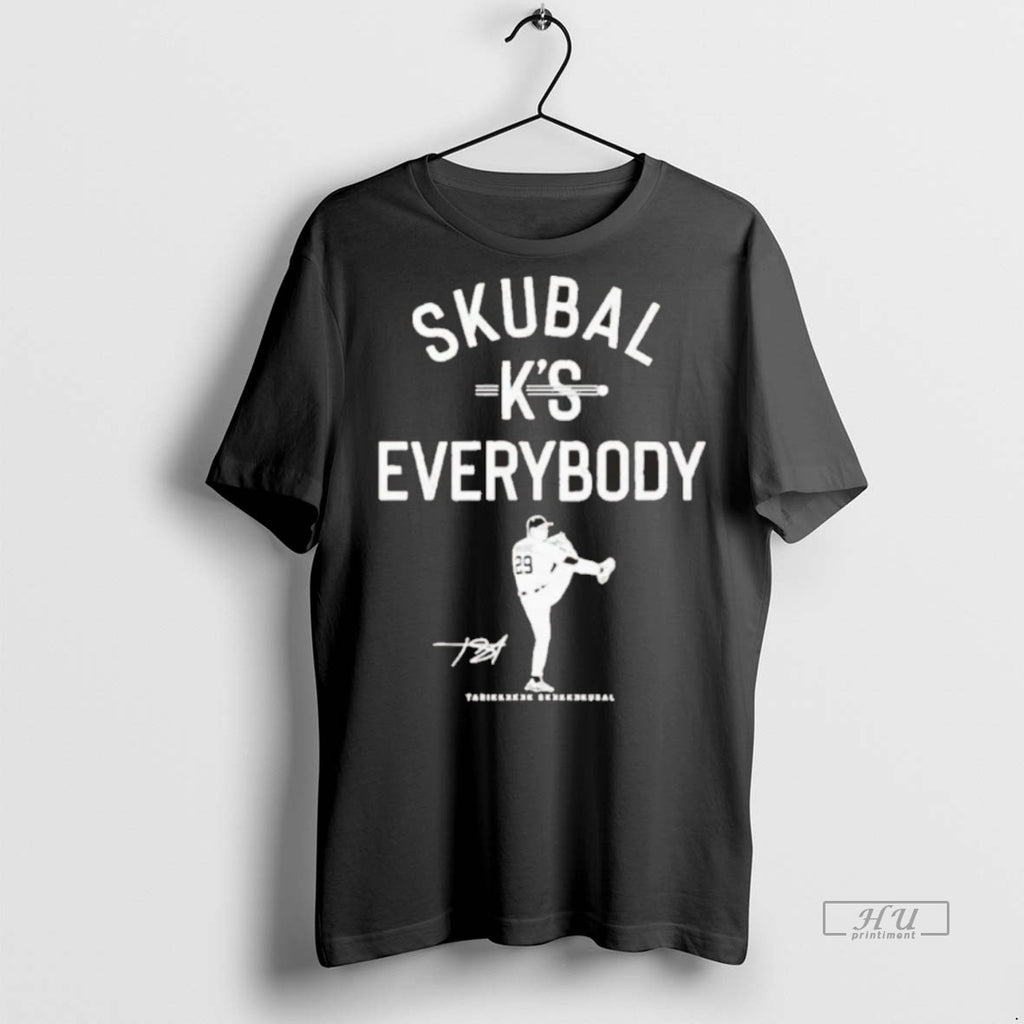 Trending Officials Skubal Ks Everybody Shirt Sweater