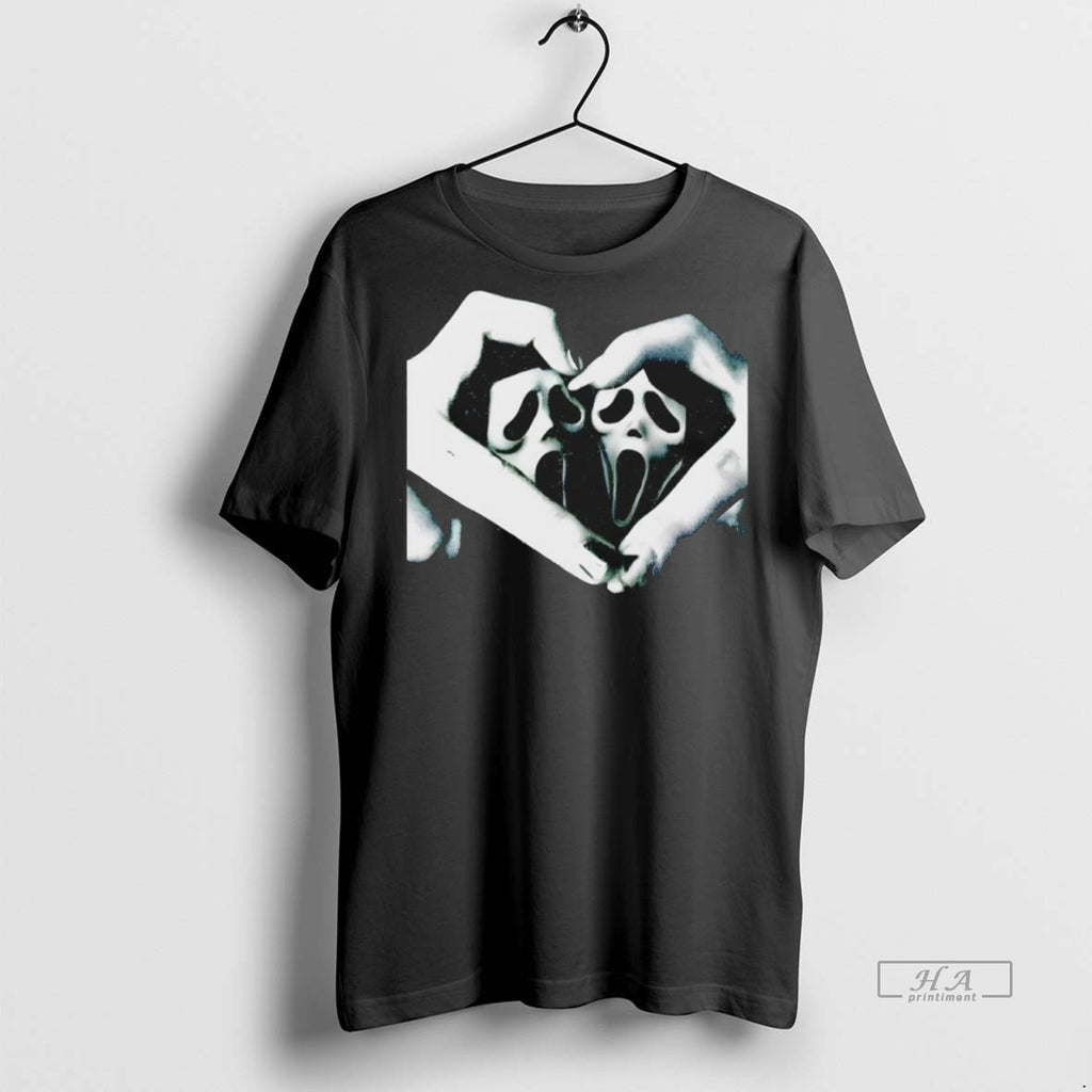 Trendy Official Ghostface Scream Hand Heart Halloween Tee Sweater