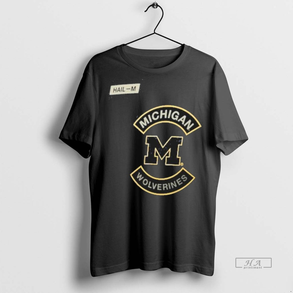 Trendy Official Michigan Wolverines 2025 Military Appreciation Logo Tee Sweater