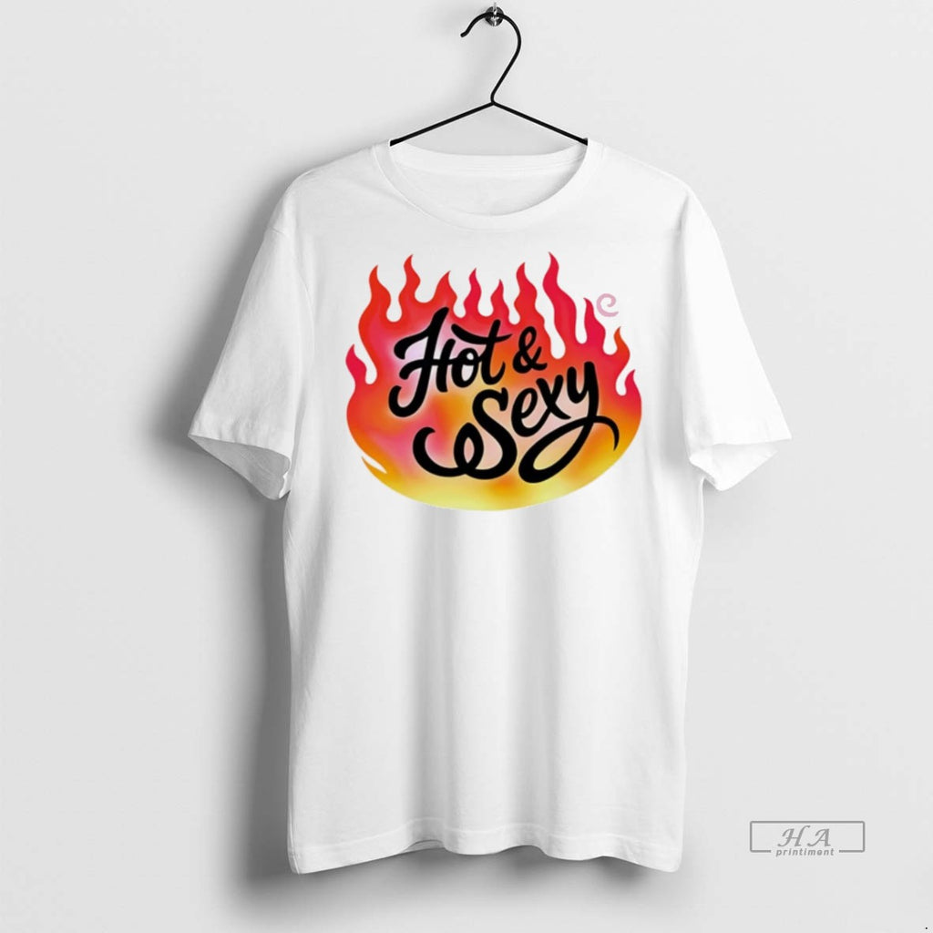 Trendy Official Midnight Sun Tour Hot And Sexy Flowy Cropped Tee Sweater
