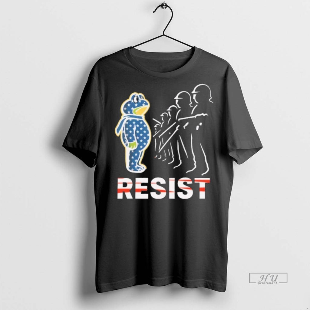 Viral 2025 Resist Portland Frog Tee Shirt Sweater