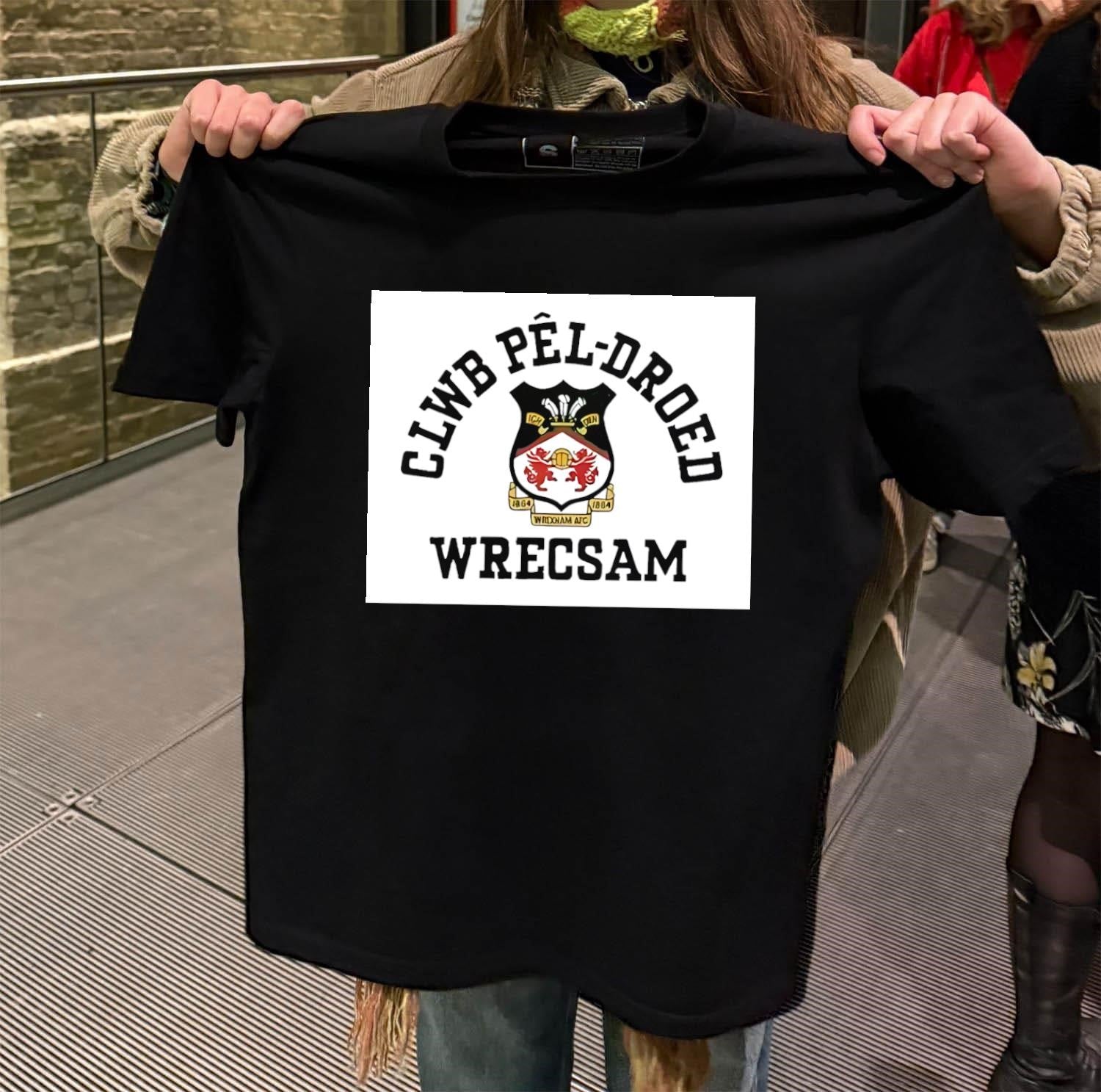 Wrecsam Clwb Pel Droed Wrecsam Afc Crest 1864 shirt