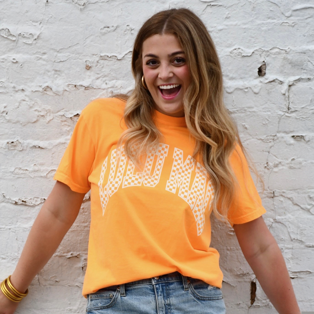 LM-CHK-1000 Checkered Adult Bright Orange Comfort Colors Tee