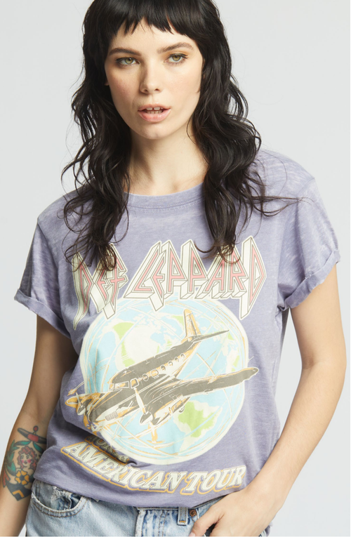 303276 - 930 Def Leppard Burn Out Graphic Tee