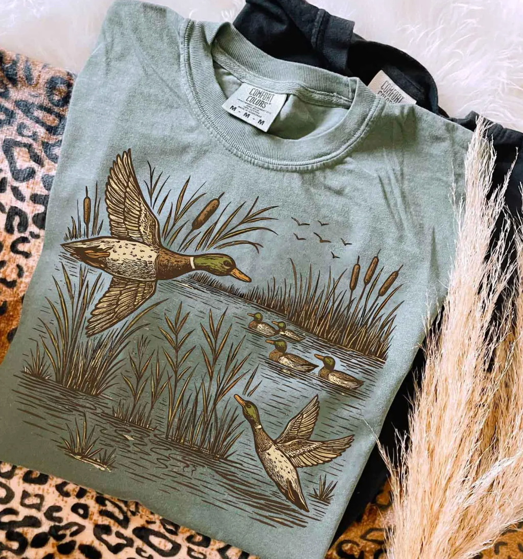Flying Mallards  Sweatshirts & T-Shirts