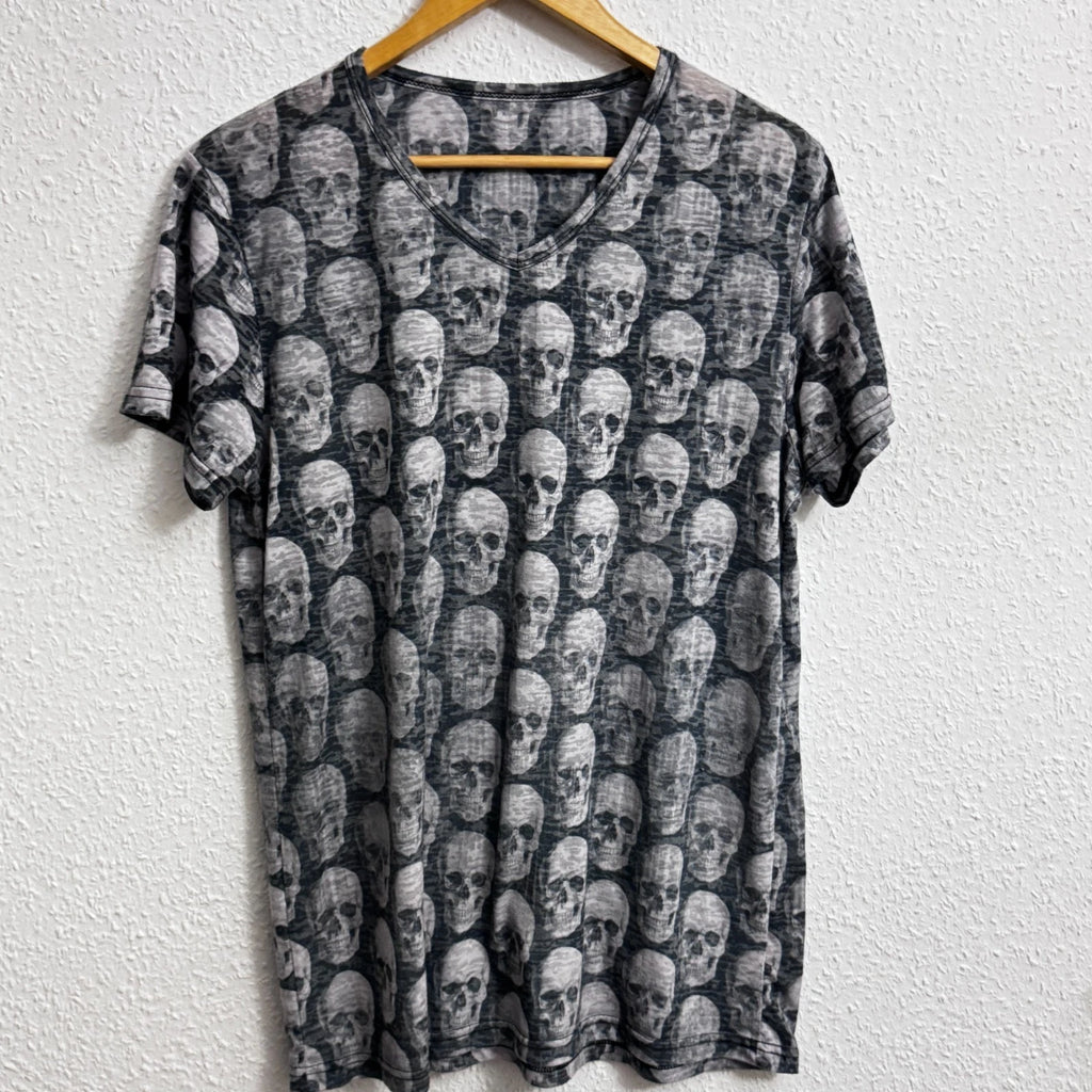 Creative All Over Skull Print V-Neck T-Shirt - Grey/Black Burnout Style -