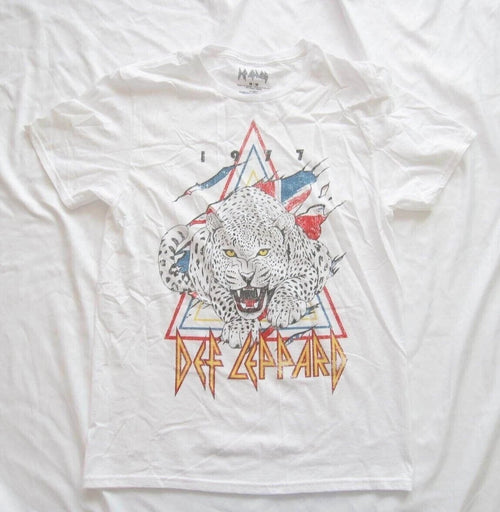 2022 New Def Leppard T Shirt Rock & Roll Soft Grunge Bikercore British  Sz M