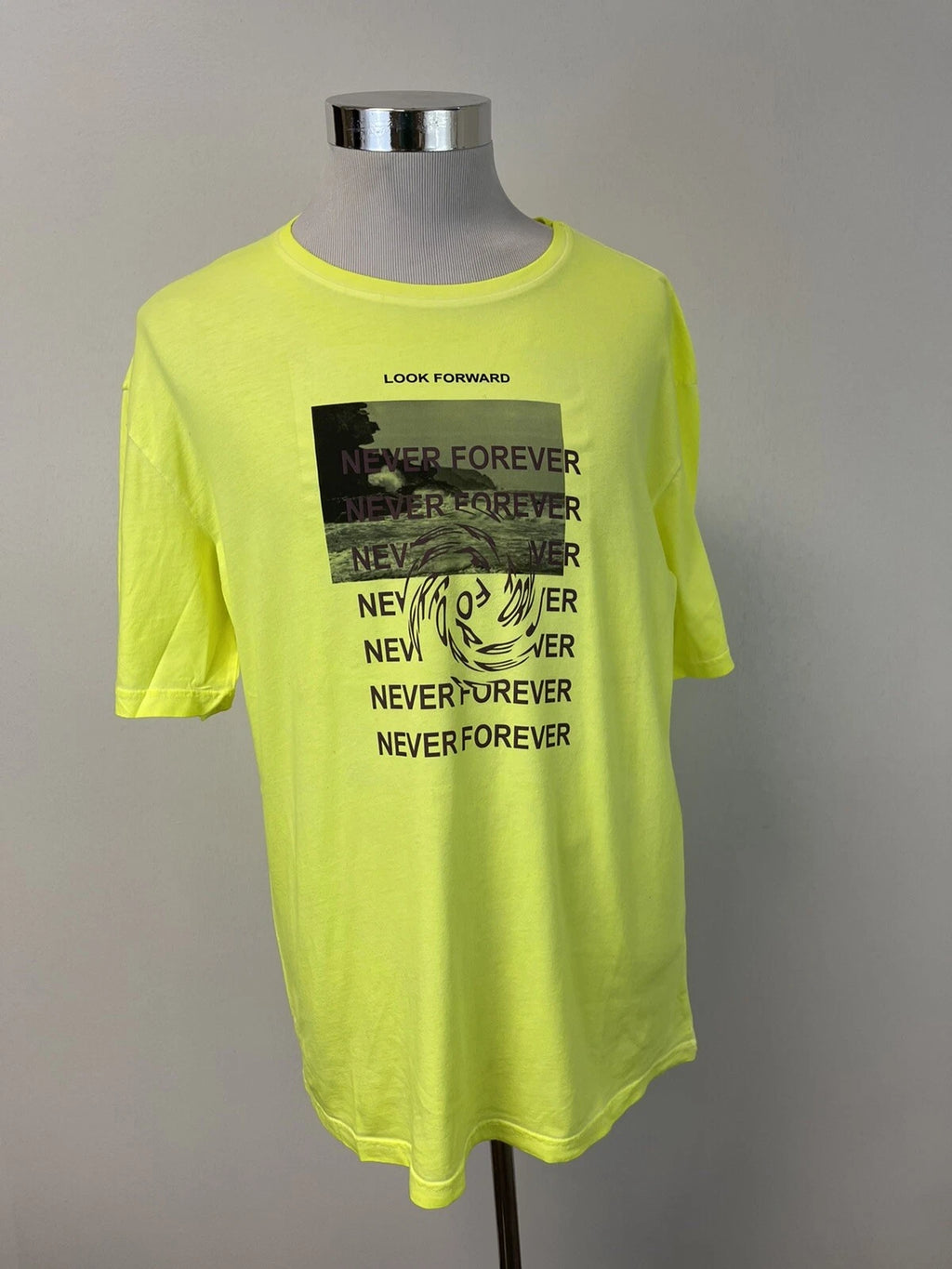 Corella Shirt Mens Large Tee Never Forever Look Forward Green Cotton N42