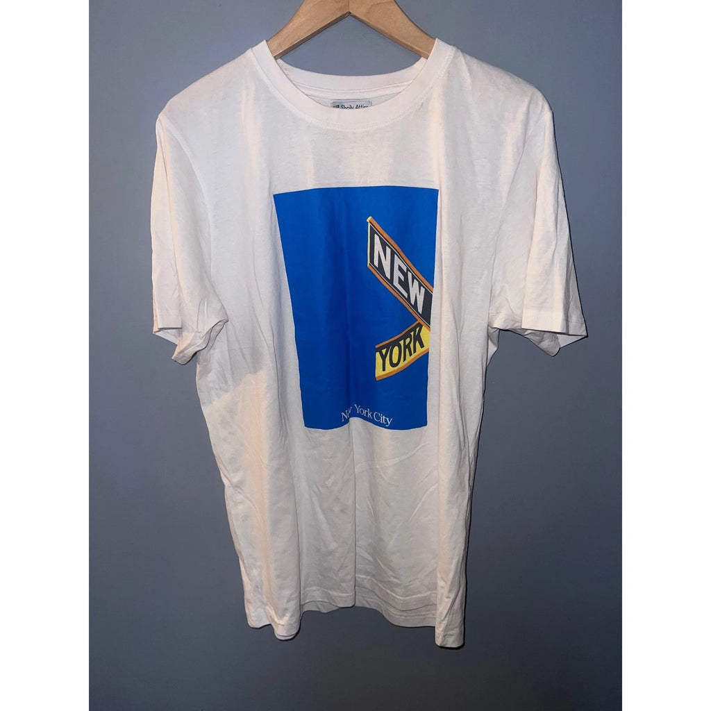 Shoily Attire New York City Graphic T-Shirt White Large NYC Souvenir Streetwear