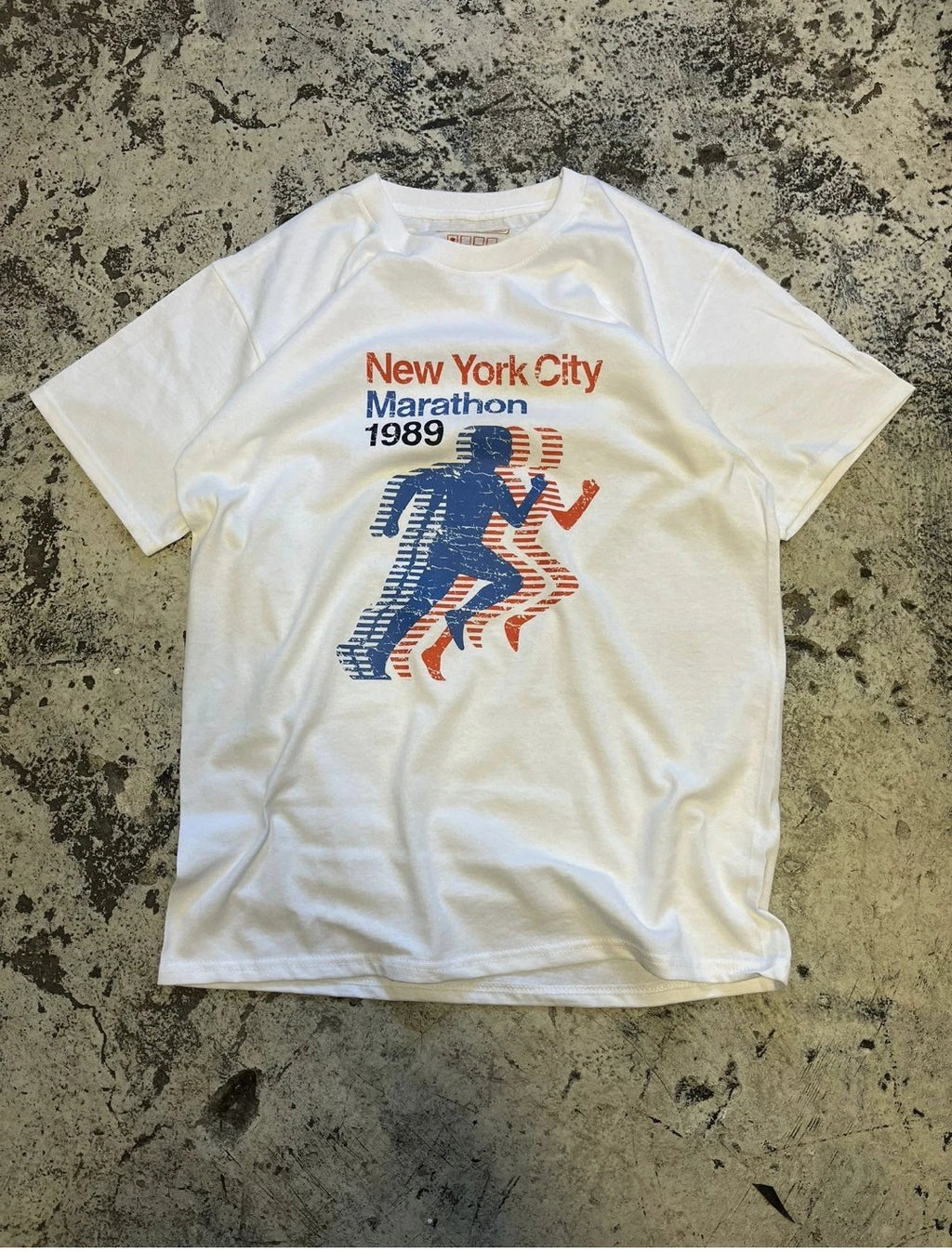 Deadstock Legacy T-Shirt NY Marathon 1989 Oversized Boxy Fit Y2K Unisex Tee