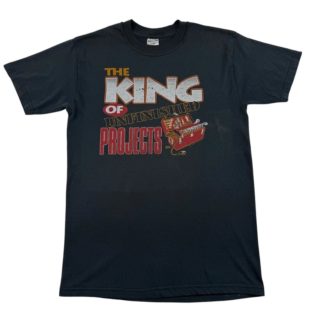 Vintage "The King of Unfinished Projects" Dad Husband Father Gag Joke Medium