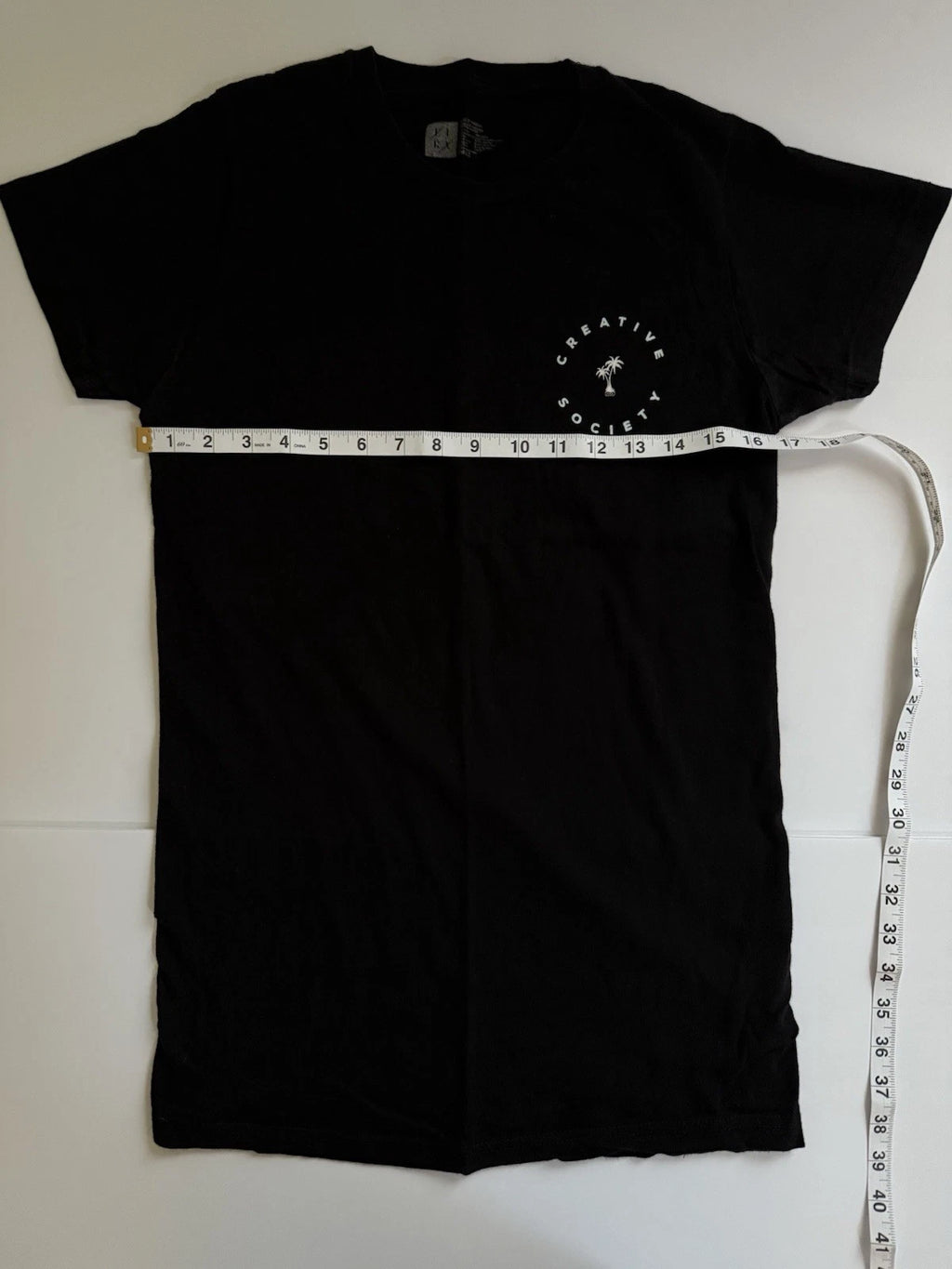 Creative Society Men's Black Graphic T-Shirt Small Palm Tree Cotton