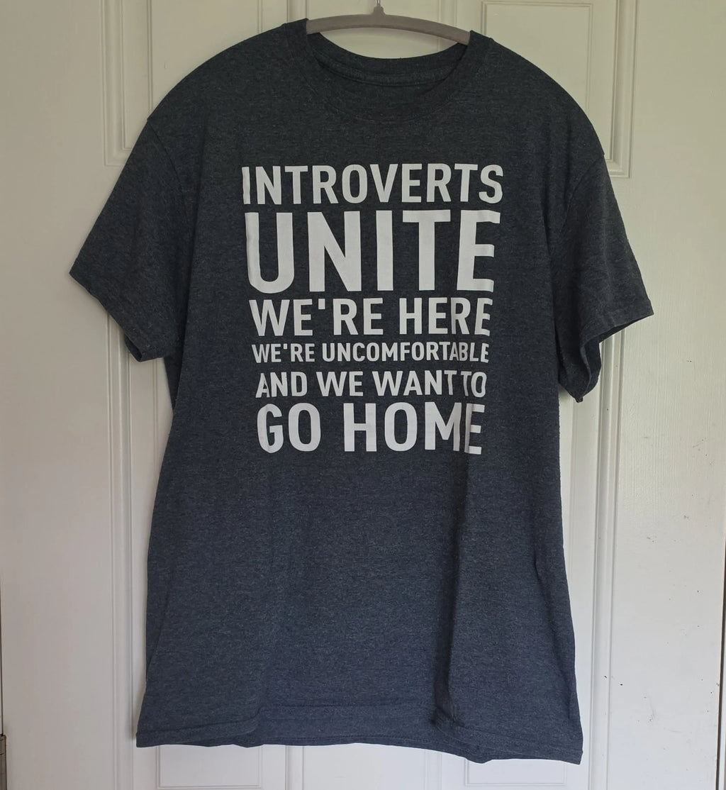 Introverts Unite Dark Gray Graphic Print Men's Short Sleeve T-Shirt