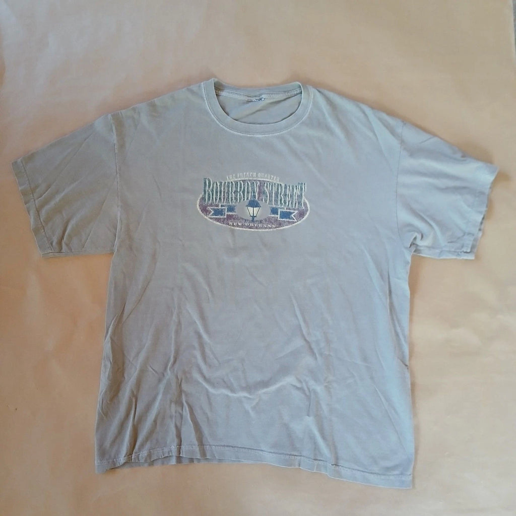 Bourbon Street T shirt Adult XL Beige Short Sleeve Graphic Tee Casual Aesthetic