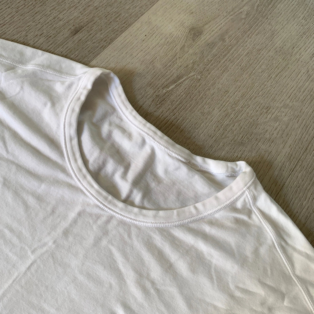 Lululemon Mens White Long Sleeve Crew Neck Athletic T-Shirt Minimalist Tee