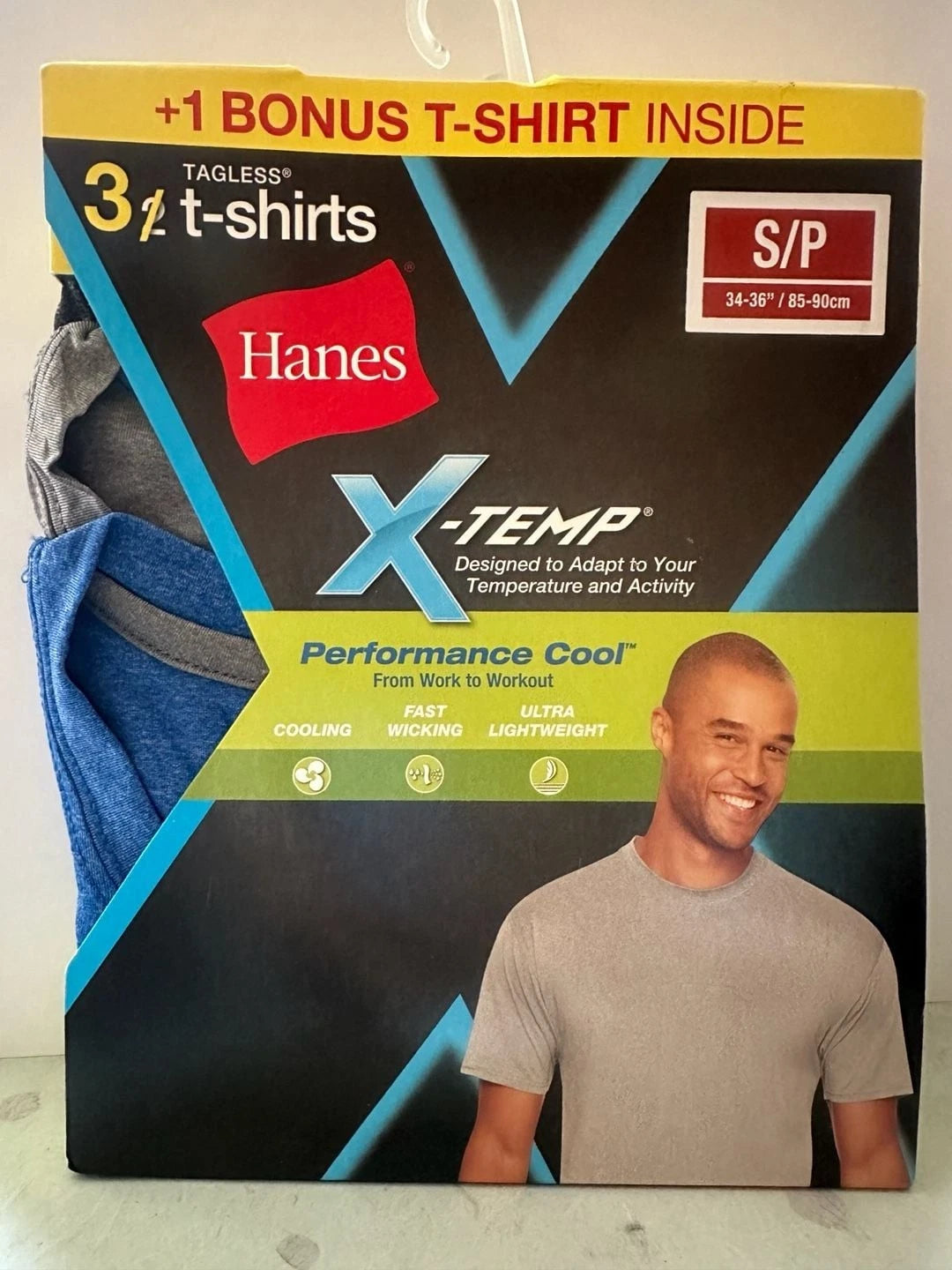 Hanes Men's X-Temp Performance Cool Tagless T-Shirts, Size: S, 3+1 Pack