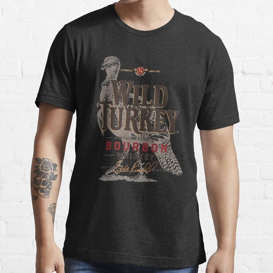 NWT Funny Retro Wild Turkey Premium Gift Unisex T-Shirt
