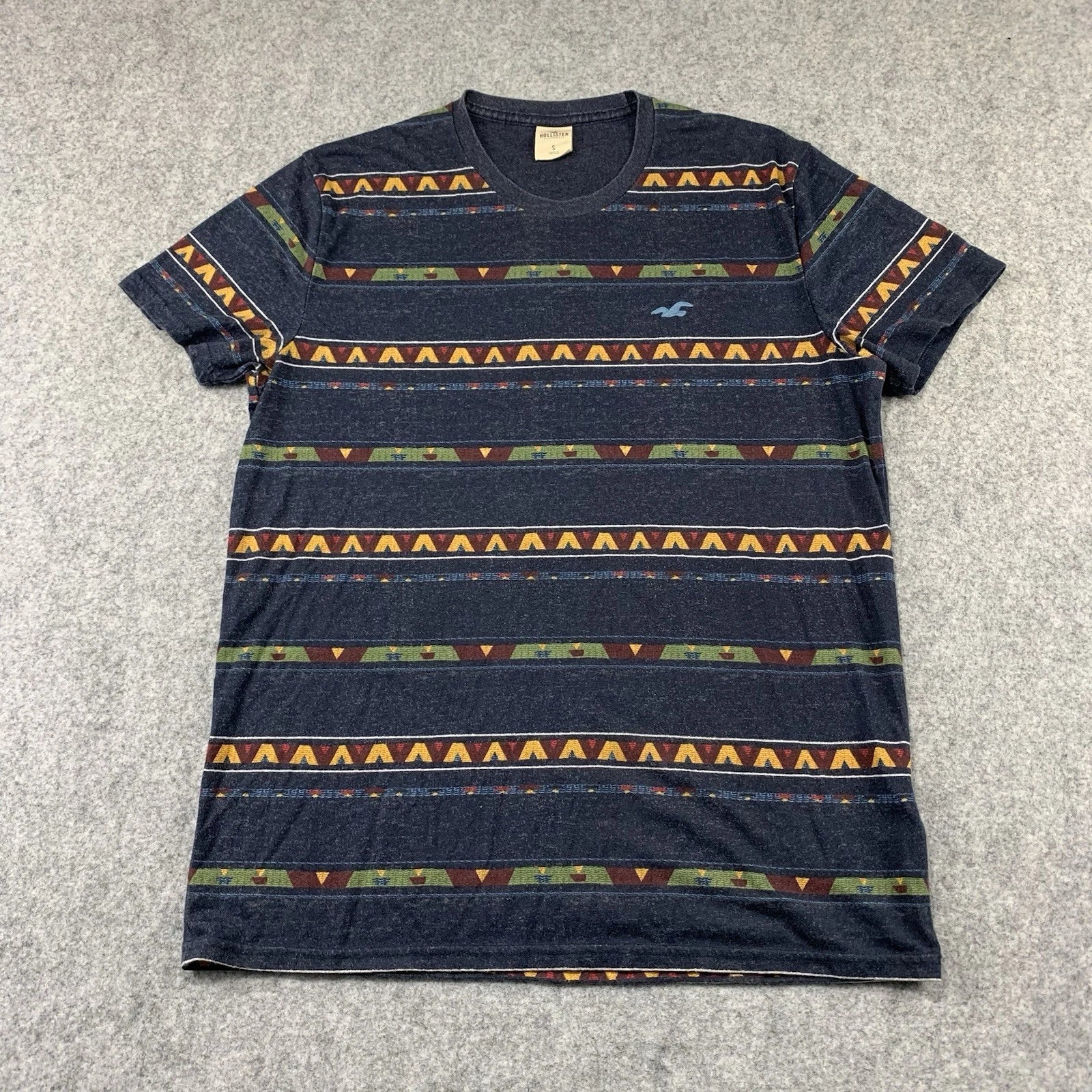 HOLLISTER Men’s Size Small T Shirt Aztec Southwestern Stripe Grunge Beach Y2K